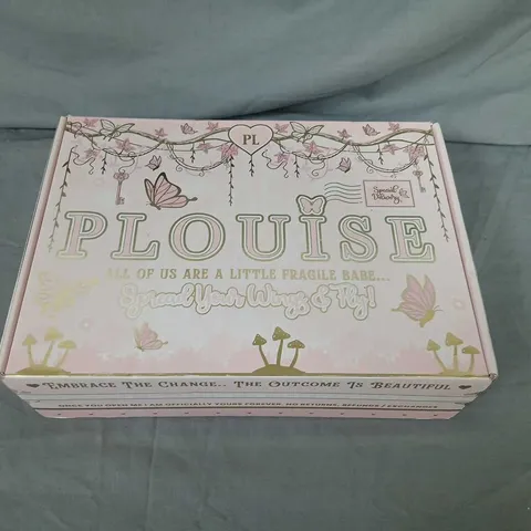 BOXED PLOUISE ALL OF US ARE A LITTLE FRAGILE BABE SPREAD YOUR WINGS AND FLY SEALED GIFT SET