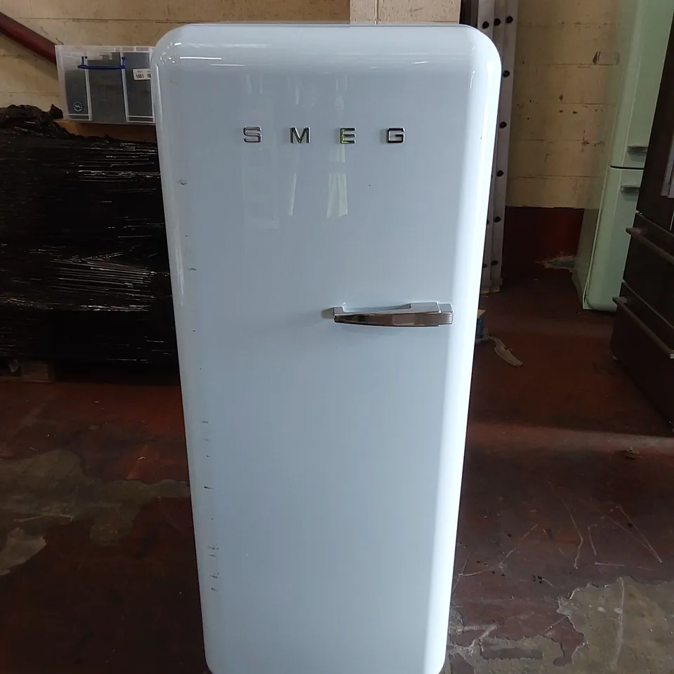 SMEG FAB28LPB5UK FRIDGE WITH ICEBOX - PASTEL BLUE