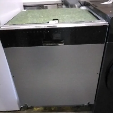 BOSCH INTEGRATED FULL SIZE DISHWASHER - SD6PW1B