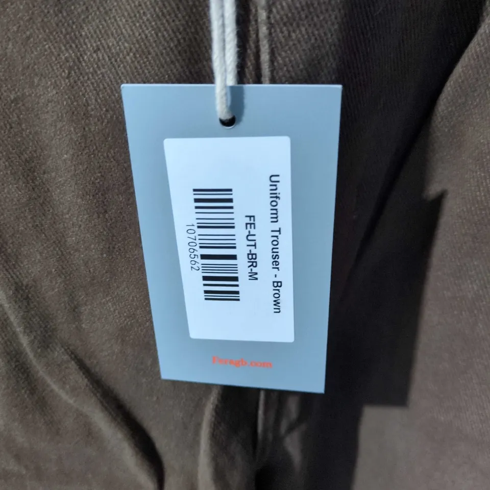 FERA BROWN CORD TROUSERS - SIZE M