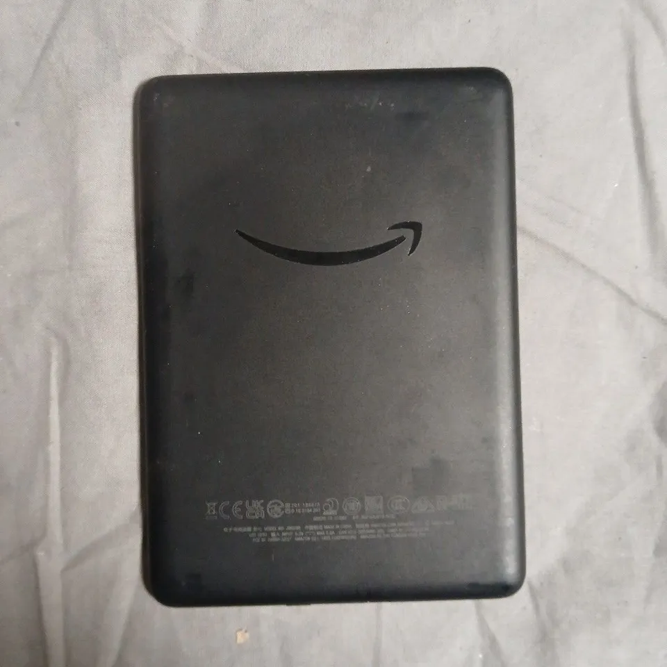 AMAZON KINDLE E-READER - J9G29R