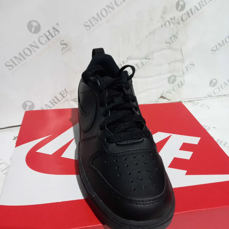 BOXED BLACK AIR FORCE 1 - UK SIZE 3.5