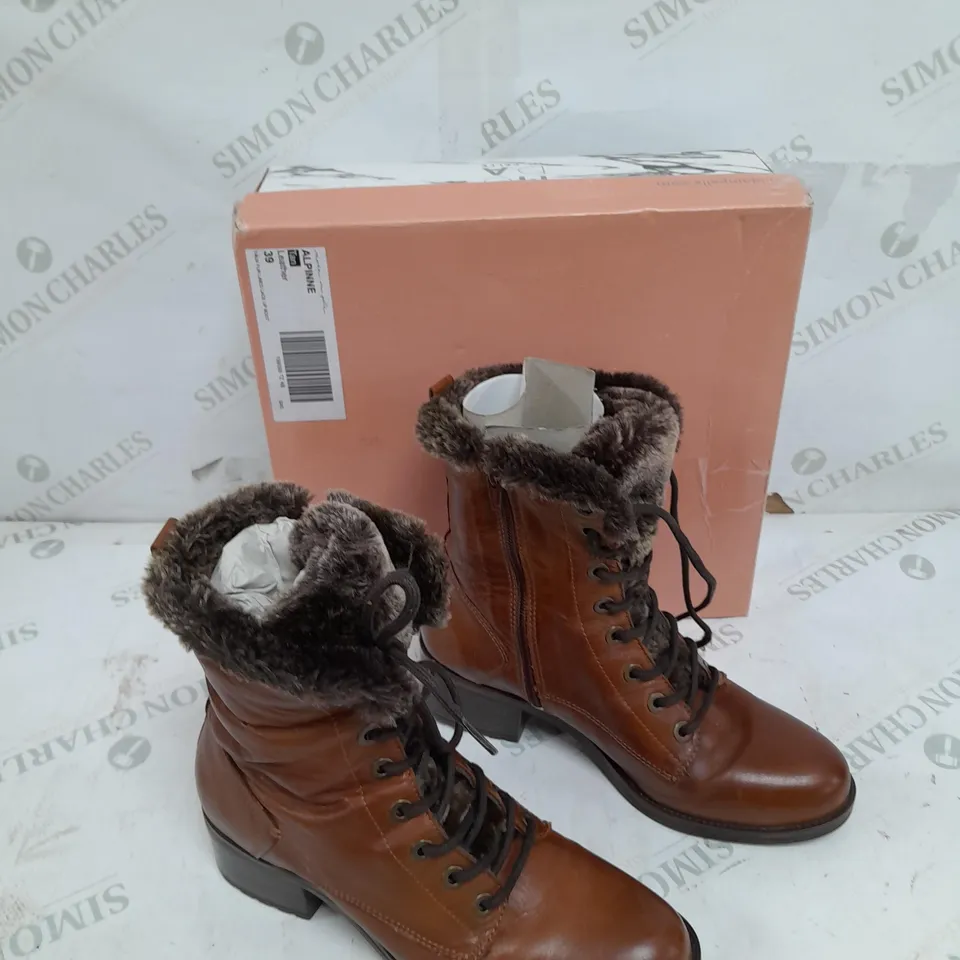 BOXED  MODA IN PELLE FAUX FUR LINED LACE UP BOOTS ALPINNE TAN SIZE 39 