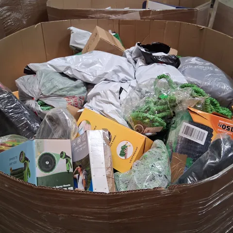 PALLET CONSISTING OF A LARGE QUANTITY OF ASSORTED HOSES AND WATER BASED PRODUCTS