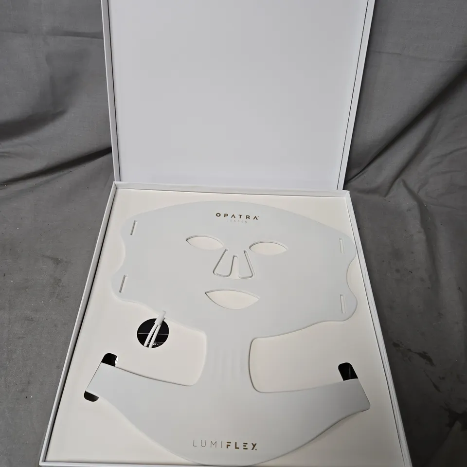 OPATRA LONDON LUMIFLEX LED LIGHT THERAPY MASK – BOXED