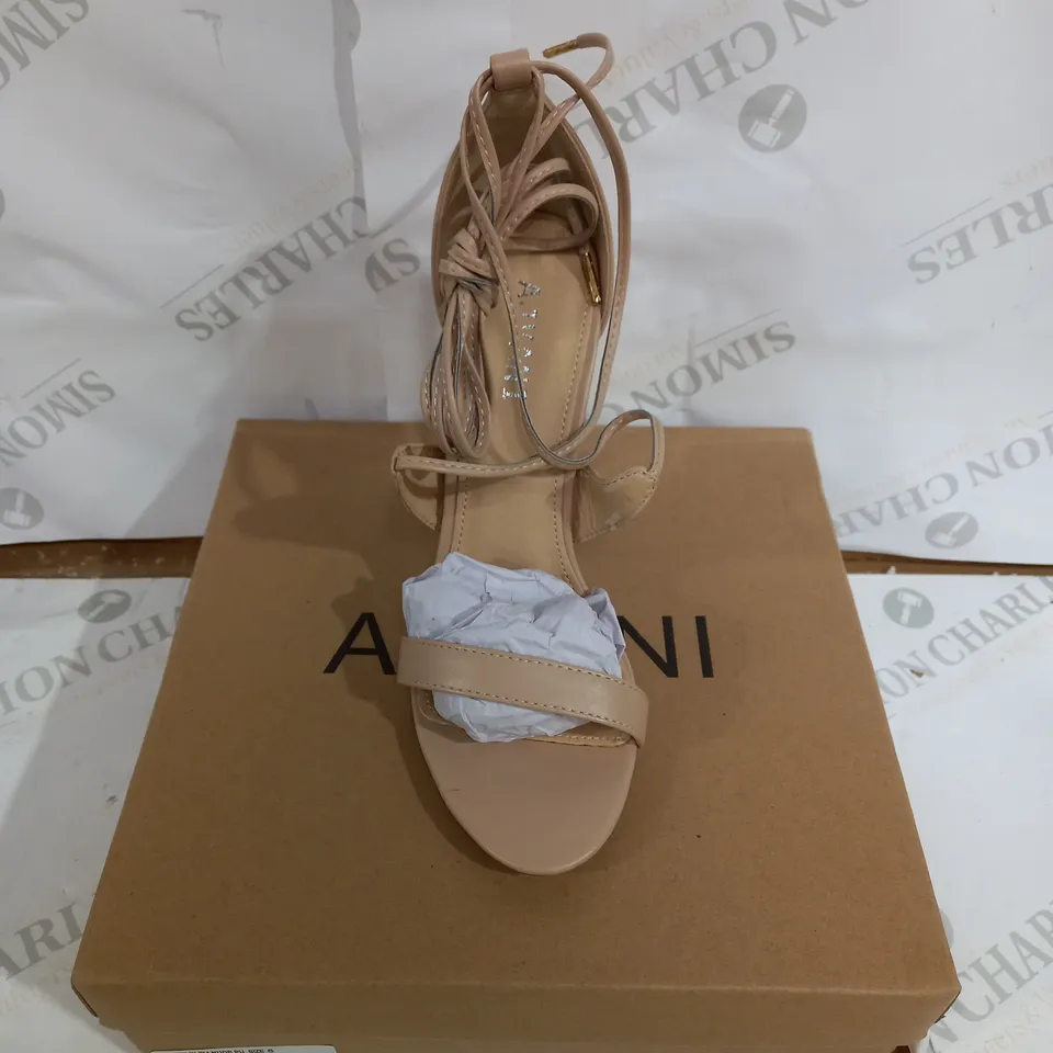AJVANI STARLIN1 IN NUDE - SIZE 6