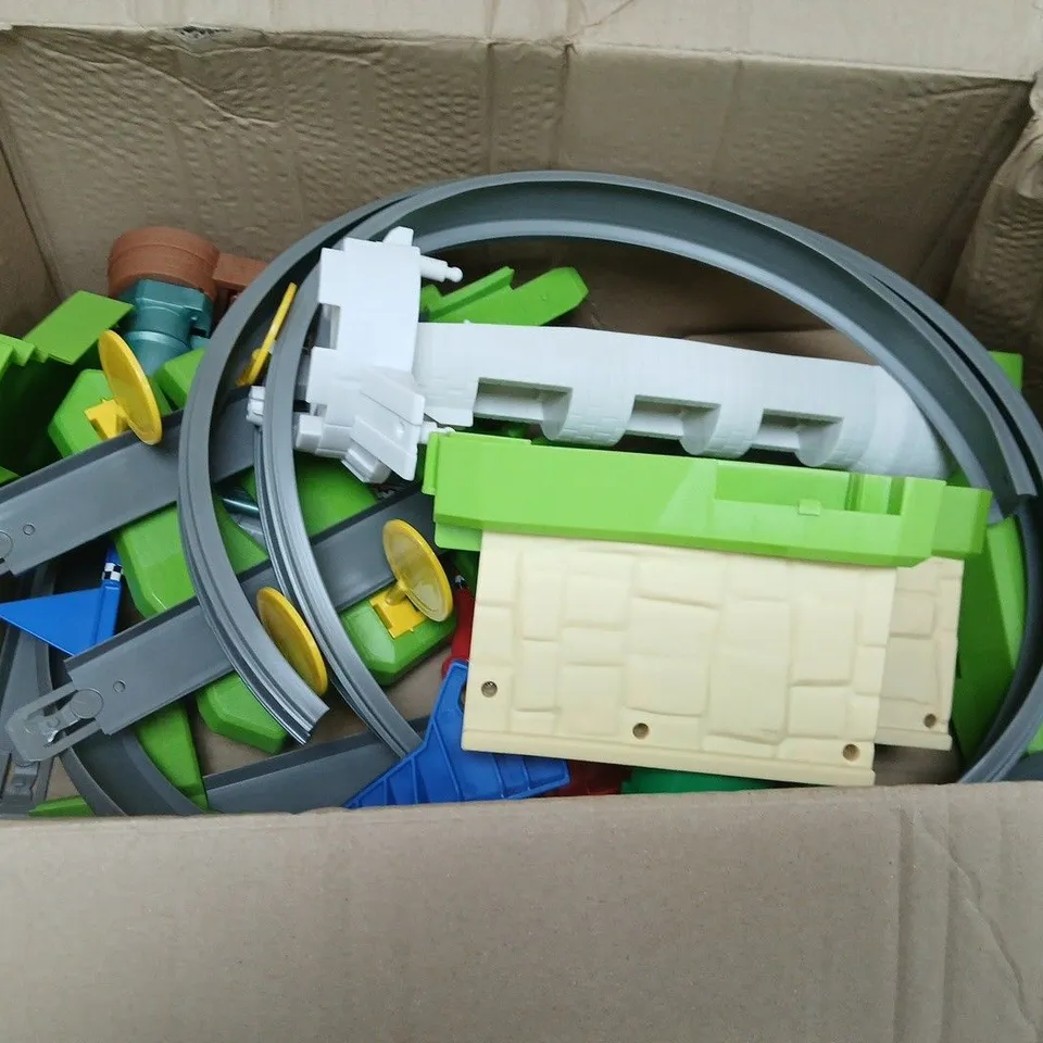 HOT WHEELS MARIO KART CIRCUIT LITE TRACK