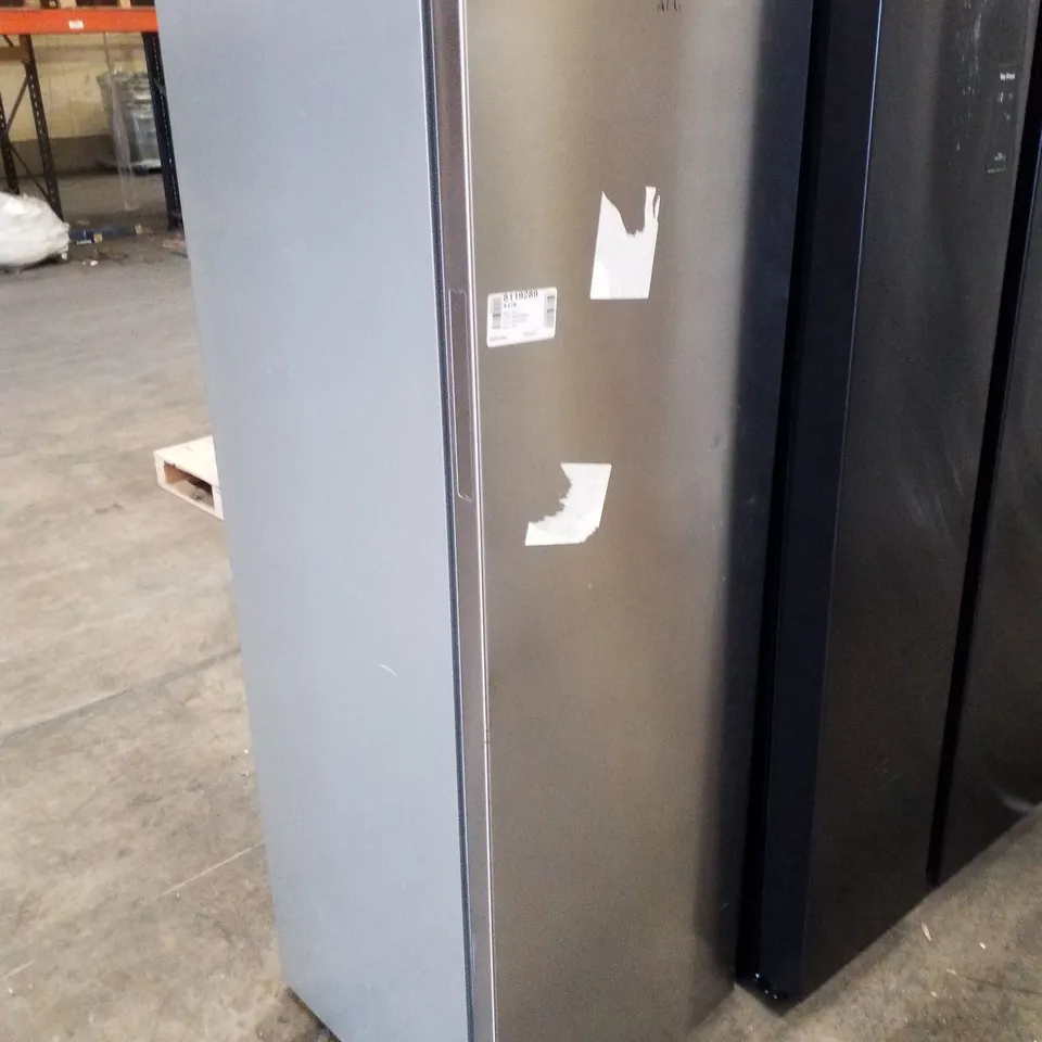 AEG AGB728E1NX FROST FREE TALL FREEZER - UNPROCESSED RAW RETURN