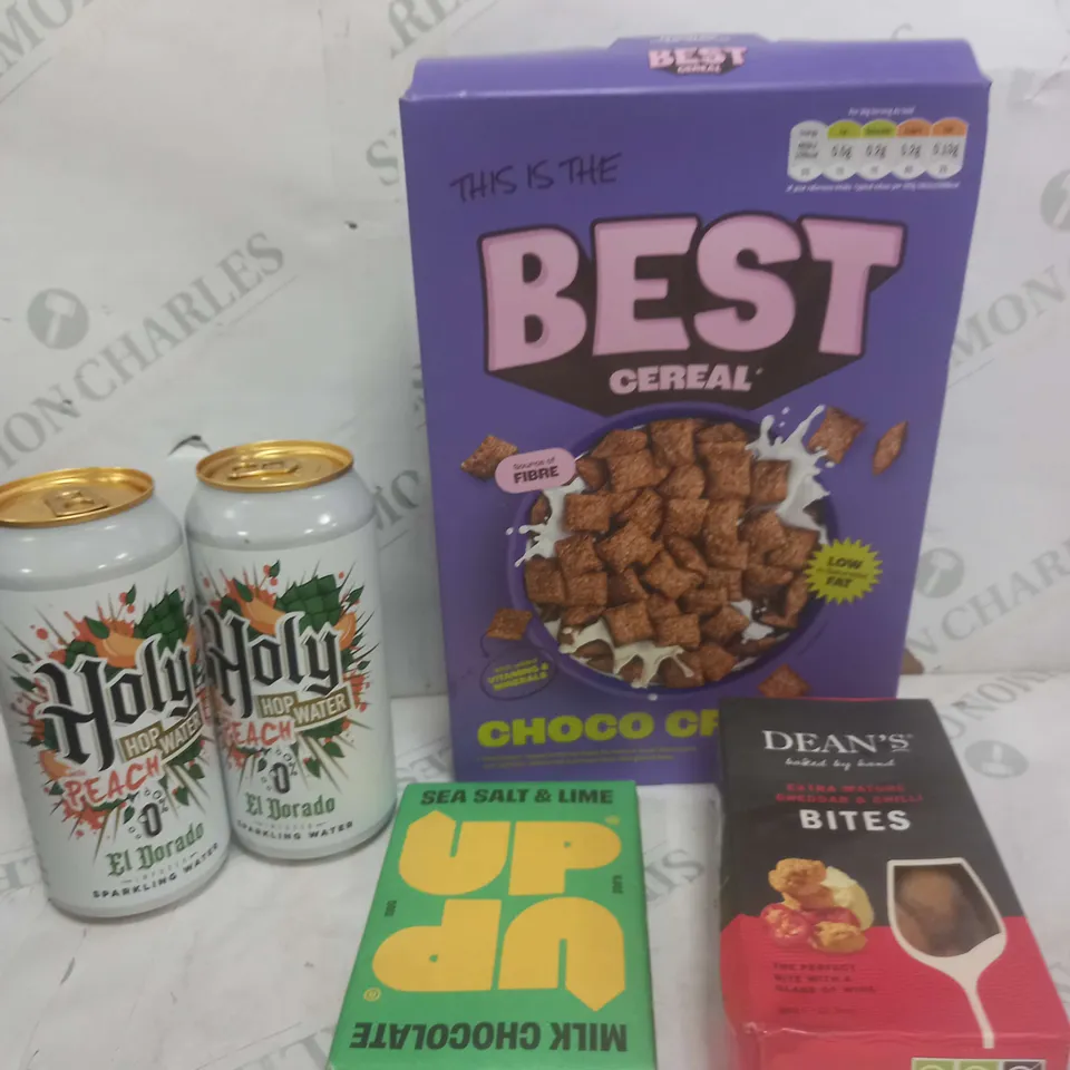 BOX OF APPROXIMATELY 10 ASSORTED ITEMS TO INCLUDE BEST CEREAL, NOODLES, PEACH SPARKLING WATER
