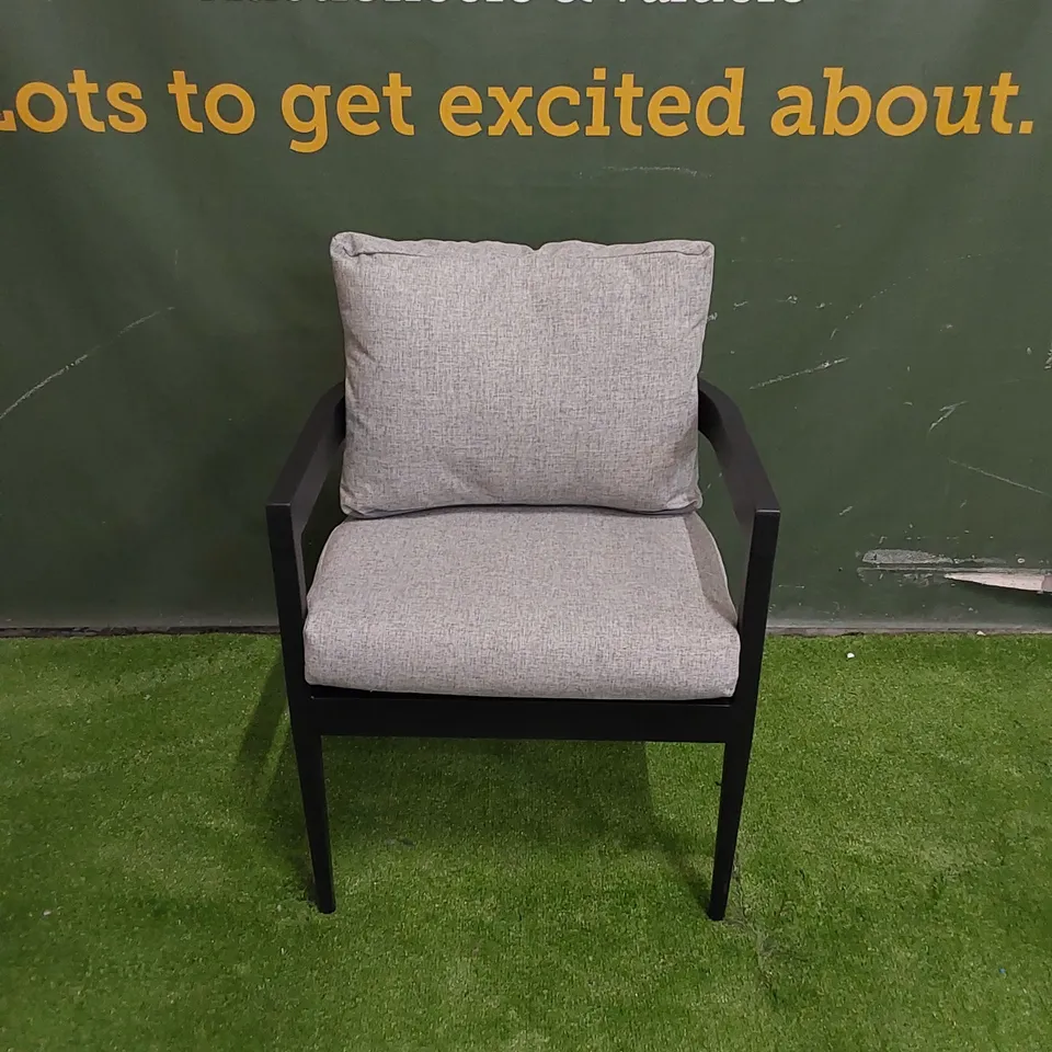 DESIGNER ALUMINIUM FRAME AND FABRIC GARDEN/PATIO ARMCHAIR