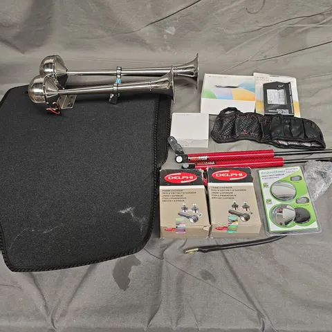 APPROXIMATELY 8 ASSORTED AUTO ITEMS TO INCLUDE CAR MATS, CAR AIR FRESHENER, AND DELPHI STEERING & SUSPENSION ETC. - COLLECTION ONLY 