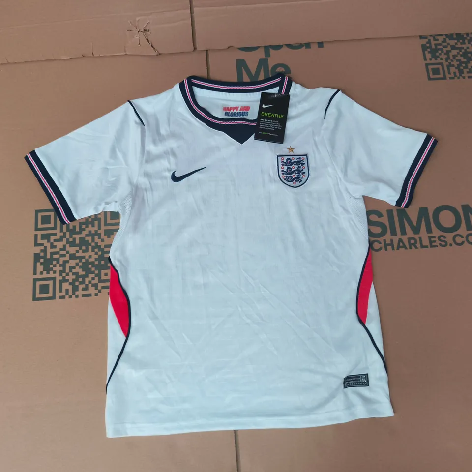 NIKE ENGLAND FOOTBALL JERSEY IN WHITE/RED/NAVY SIZE 26