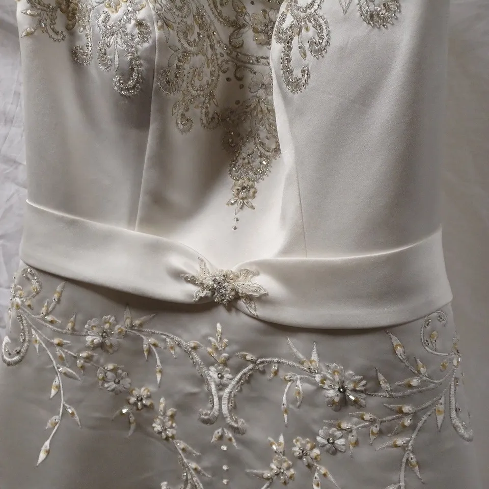 MARC LE CARR WEDDING DRESS, IVORY - SIZE UNKNOWN 