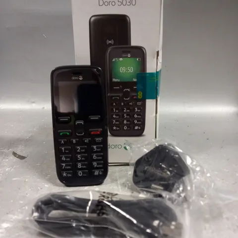 BOXED DORO 5030 EASY TO USE MOBILE PHONE