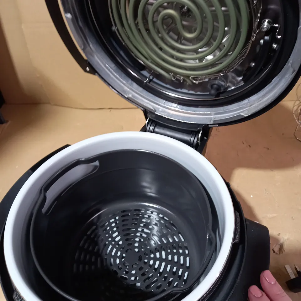 NINJA FOODI SMARTLID MULTI COOKER 