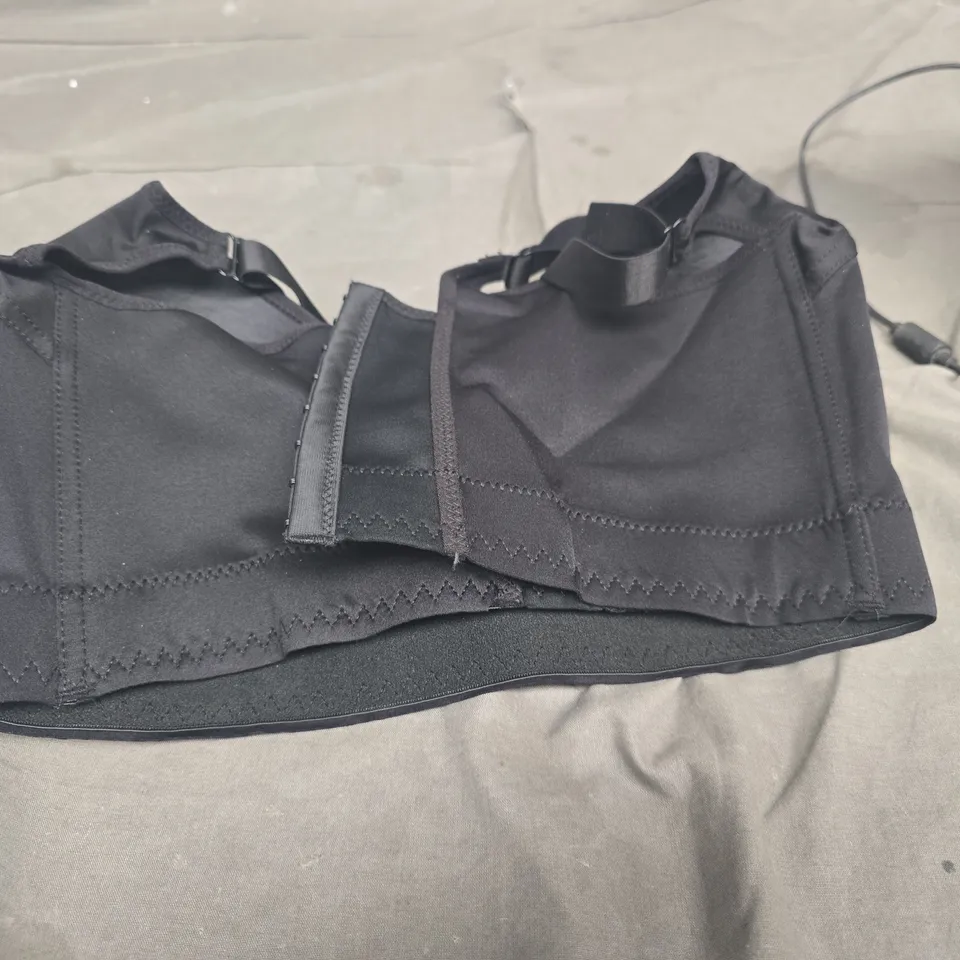 SHAPEDLY BLACK BRA – SIZE 40D (WOMEN’S)