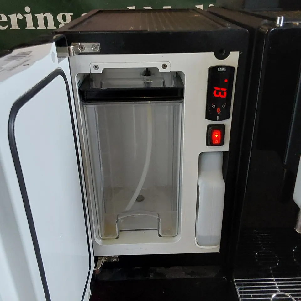 FRANKE A600 BEAN TO CUP COMMERCIAL COFFEE MACHINE WITH FOAMMASTER MILK SYSTEM 