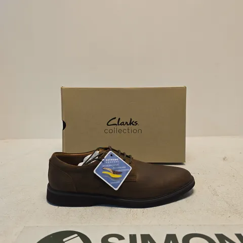 CLARKS COLLECTION MALWOOD LACE SHOES – BROWN SUEDE, UK 11 (EU 46)