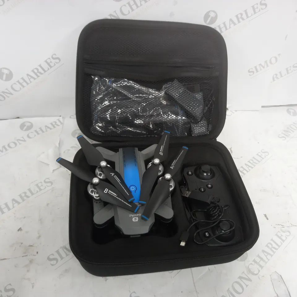DEERC ROMOTE CONTROL DRONE IN BLACK - BAGGED 