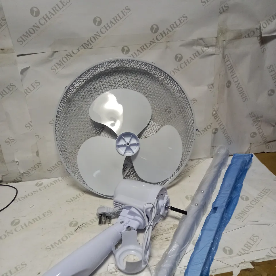 DEAWOO PEDESTAL FAN 