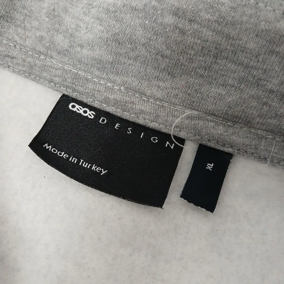 ASOS DESIGN TOP – GREY WITH NAVY STRIPE, UK XL