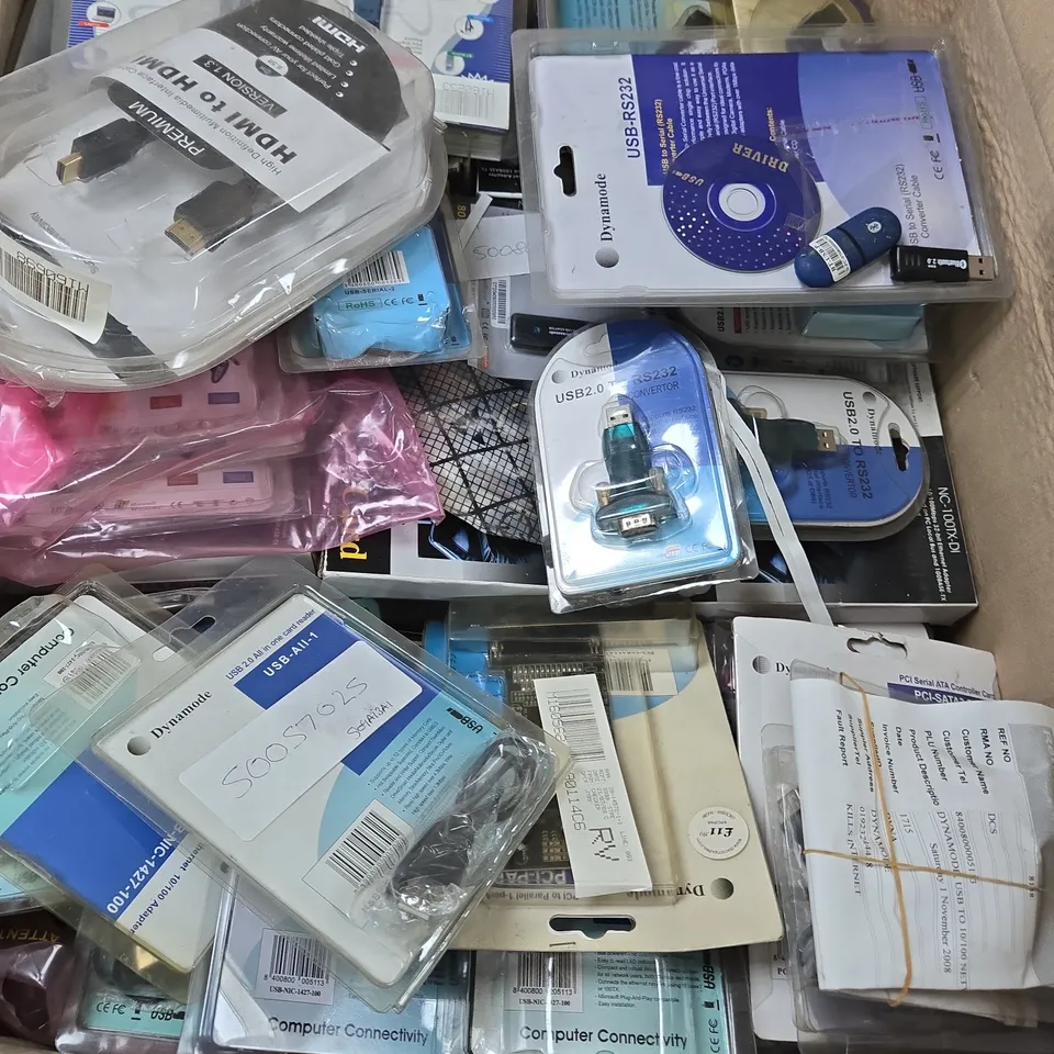APPROXIMATELY 30 ASSORTED ELECTRICAL PRODUCTS TO INCLUDE HEADSETS, USB ADAPTERS ETC - COLLECTION ONLY 