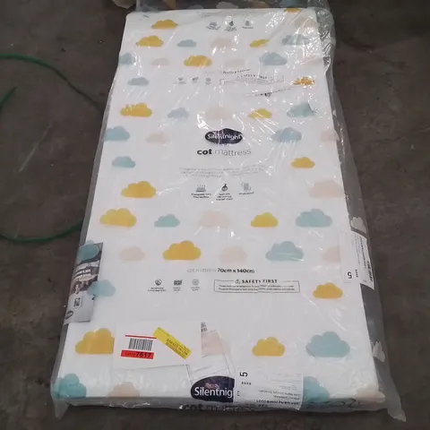 QUALITY BAGGED SILENTNIGHT COT MATTRESS - 