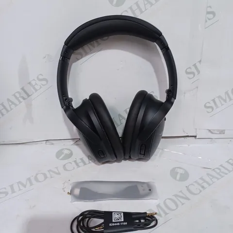 BOSE QUIET COMFORT SE HEADPHONES BLACK