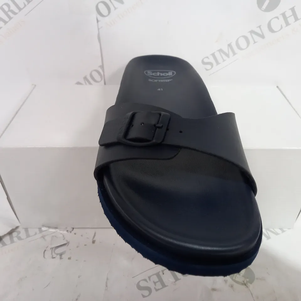 BOXED SCHOLL THICK PADDED OPEN TOE SANDAL - SIZE 7