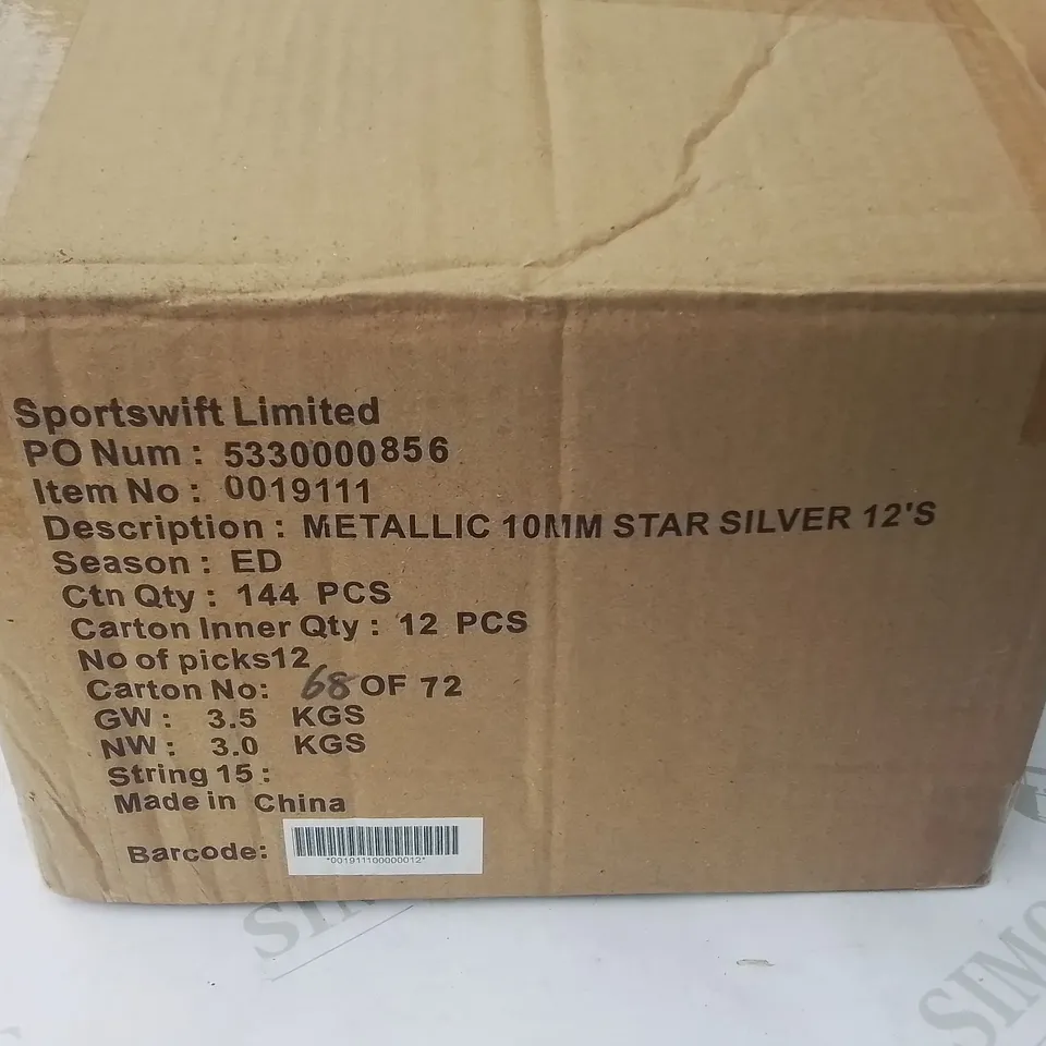 LOT OF 14 BOXES OF BRAND NEW METALLIC 10MM SILVER STAR CONFETTI - 144 PIECES PER BOX / TOTAL 2016