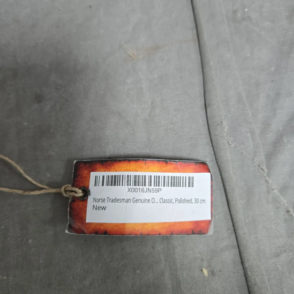 NORSE TRADESMAN GENUINE OX HORN DRINKING HORN, 30 CM – CLASSIC, POLISHED, NEW