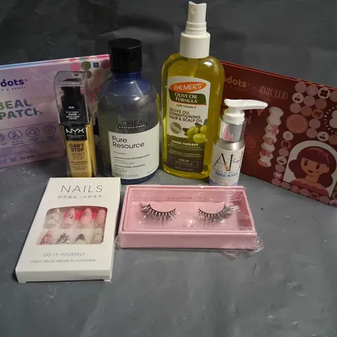 APPROXIMATELY 20 ASSORTED HEALTH AND BEAUTY PRODUCTS TO INCLUDE; LOREAL, PALMERS, NYX AND KIEHLS