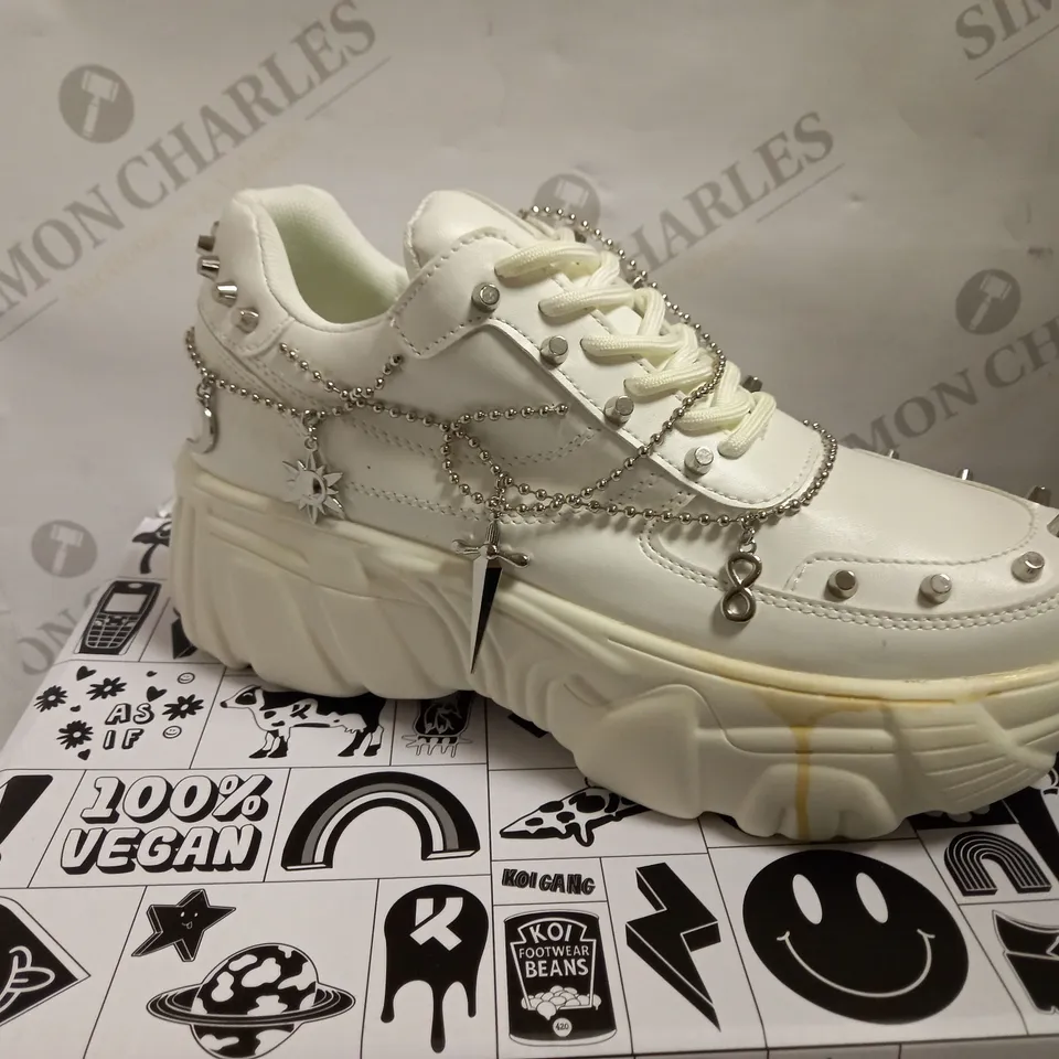 KOI VEGAN JINX WHITE MYSTIC CHARM TRAINERS - SIZE 6