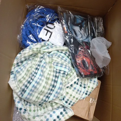 BOX OF APPROXIMATELY 15 ASSORTED HOUSEHOLD ITEMS