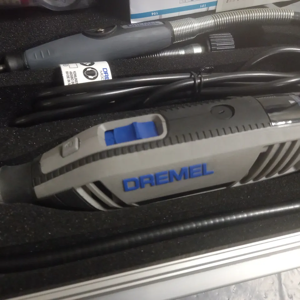 DREMEL 4250 PLATINUM MULTI-TOOL IN CARRY BOX