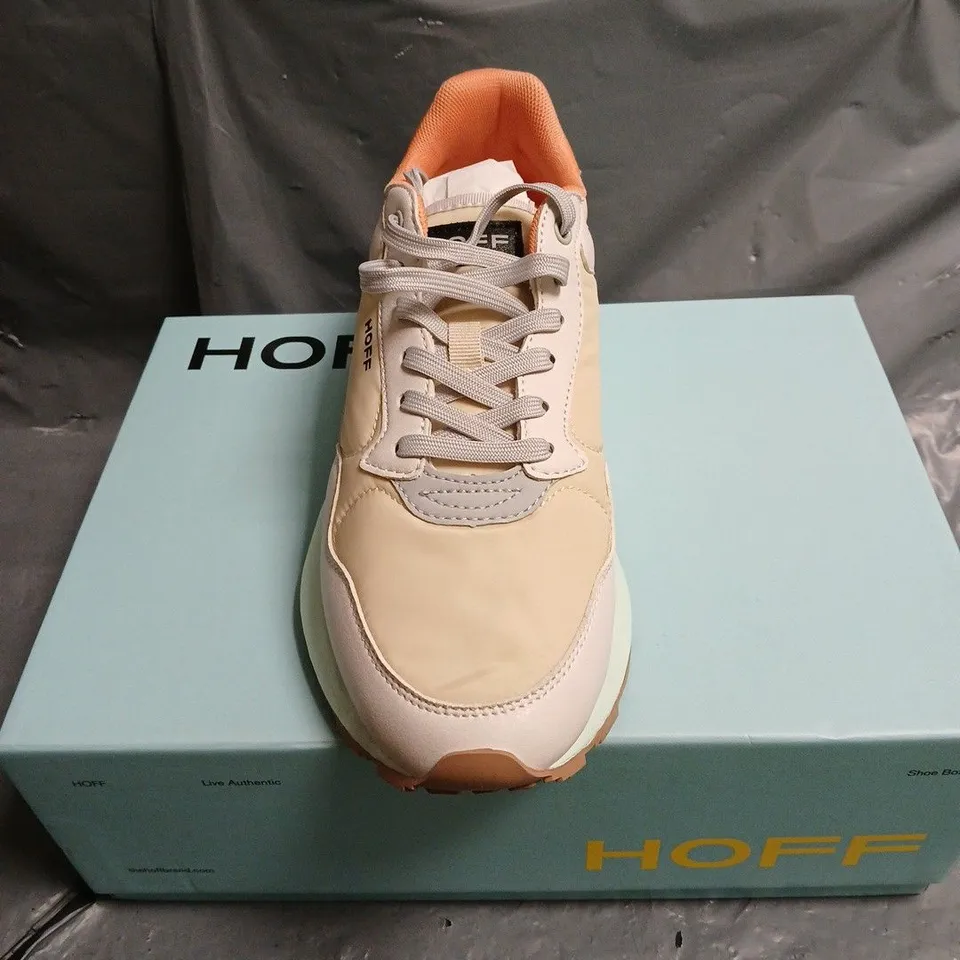 BOXED PAIR OF HOFFCITY MKII OSLO TRAINERS - 7