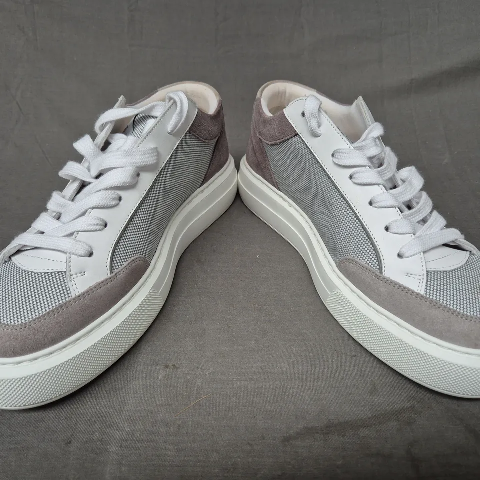 BOXED PAIR OF CLEENS LUXOR SNEAKERS IN WHITE GREY UK SIZE 11