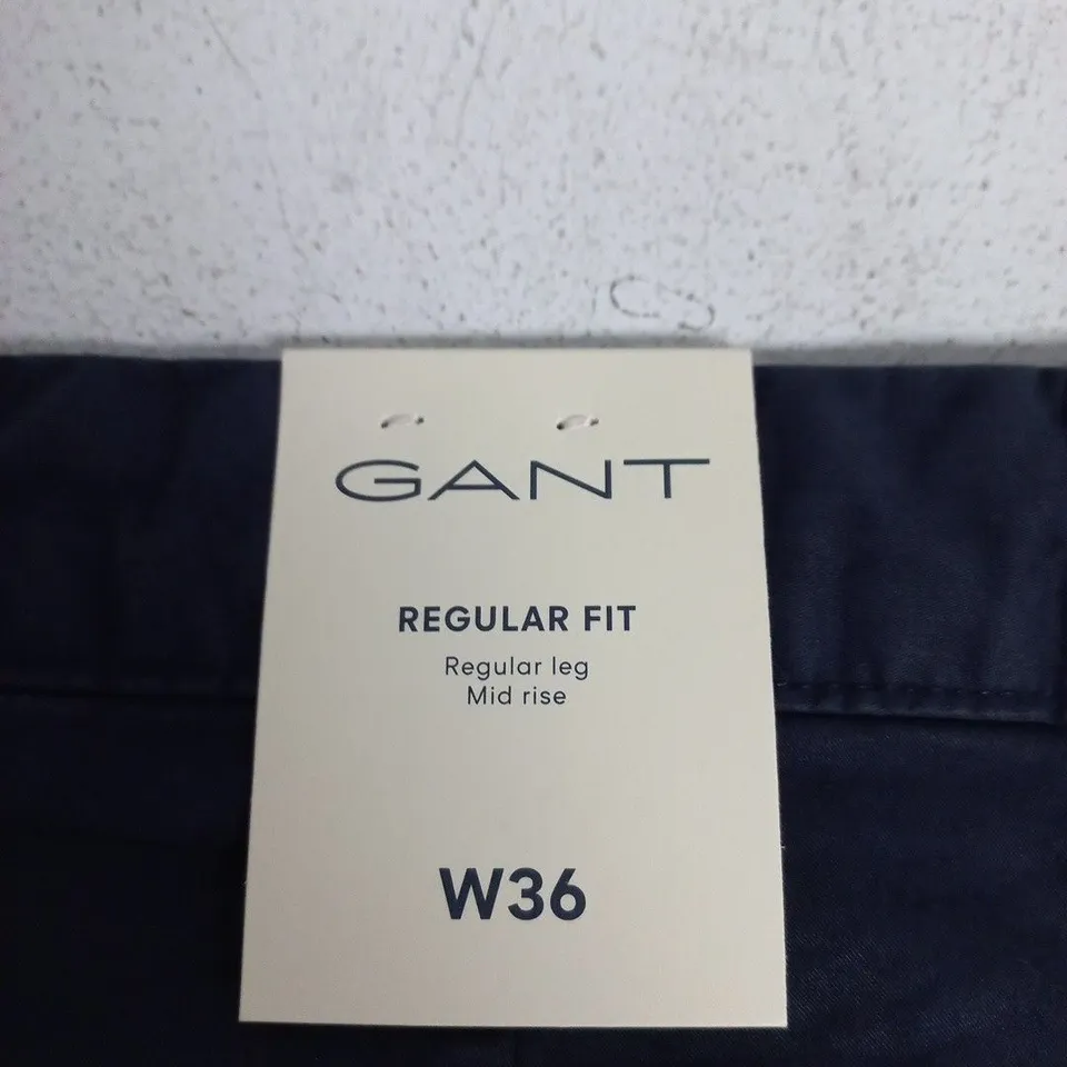 GANT REGULAR FIT CHINO SHORTS – EVENING BLUE, UK 36 (W36)