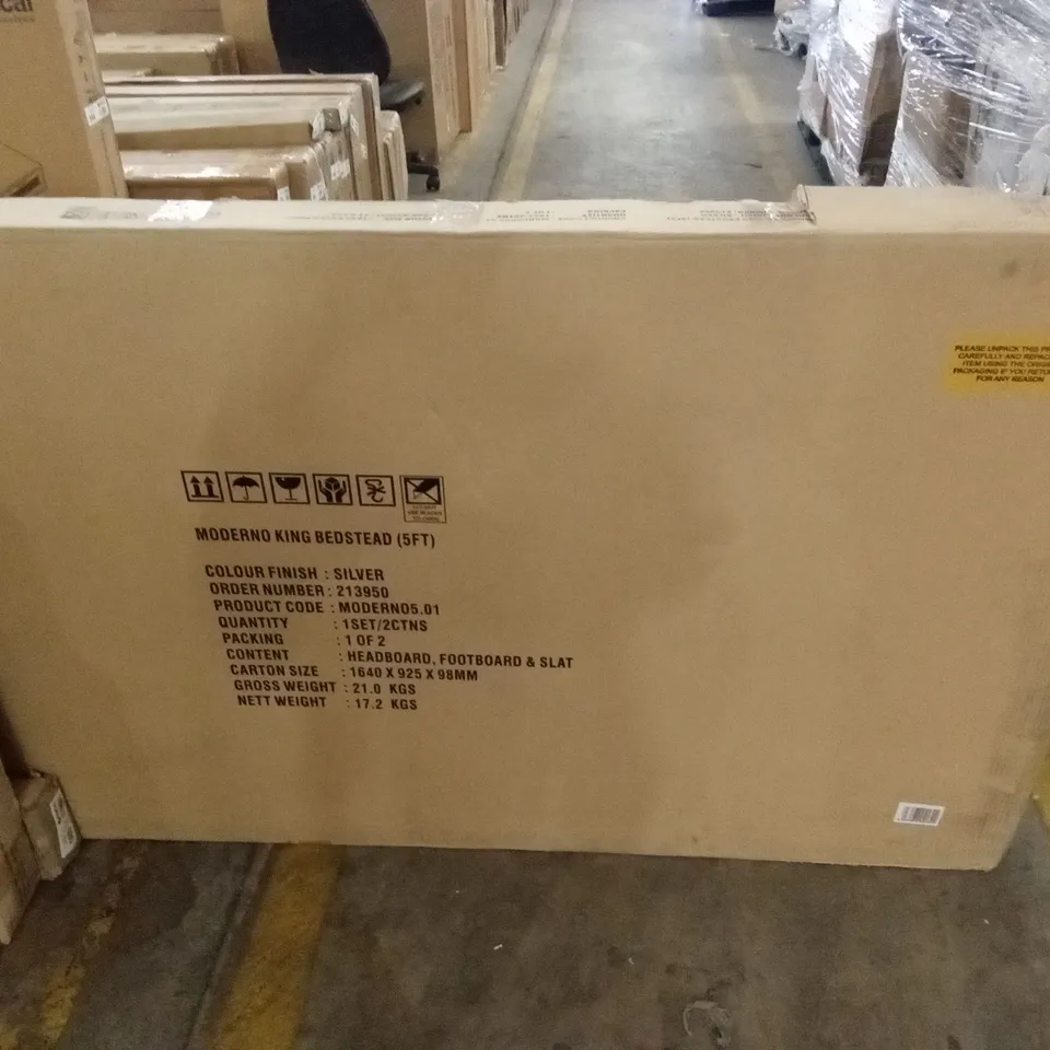 BRAND NEW BOXED MODERNO KING SIZE BED FRAME IN SILVER (2 BOXES)