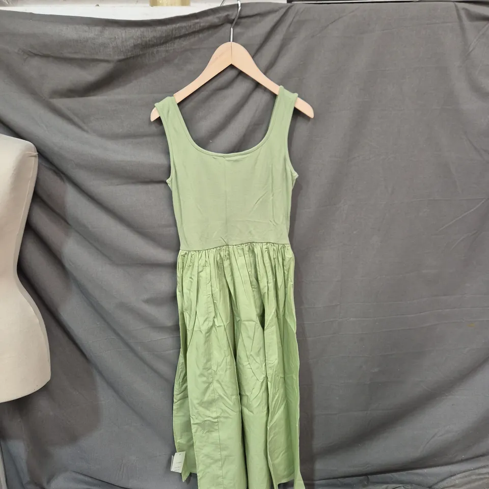 NOBODY'S CHILD GREEN SLEEVELESS MAXI DRESS UK SIZE 10 