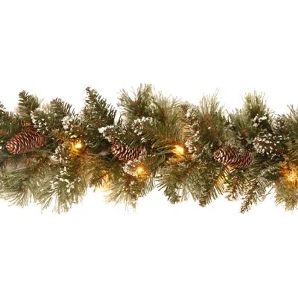 BAGGED 2.7M PRE-LIT GLITTERY BRISTLE GARLAND