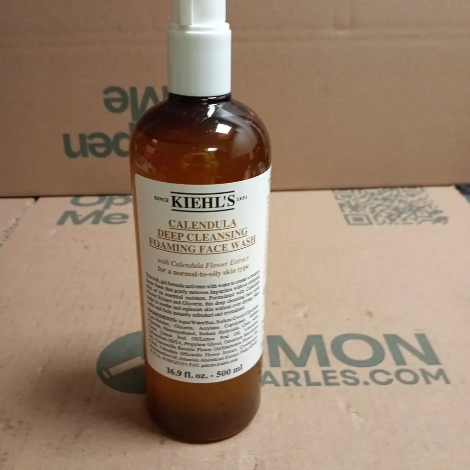 KIEHL'S CALENDULA DEEP CLEANSING FOAMING FACE WASH – 500 ML (PUMP BOTTLE)