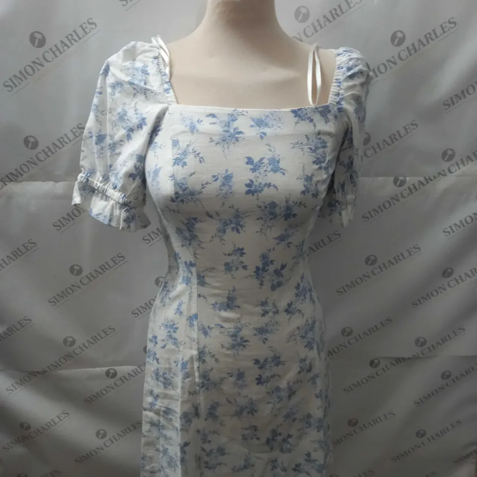 DUSK DITSY SQUARE NECK DRESS SIZE 6