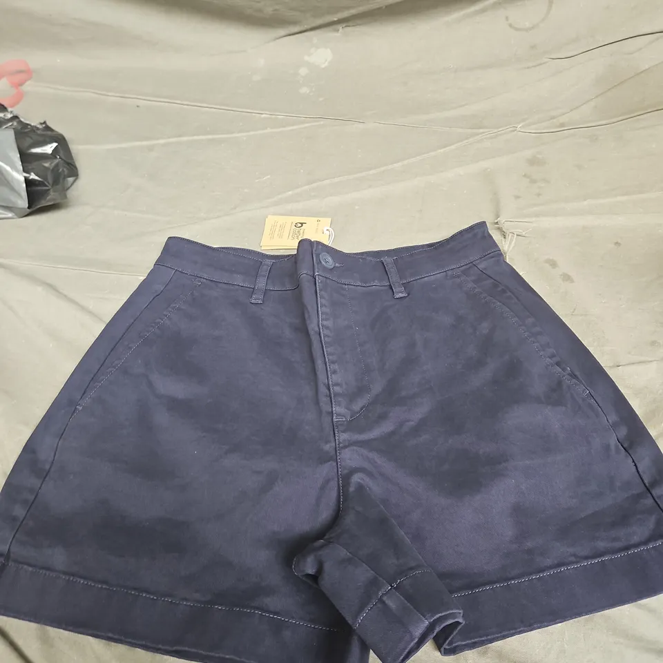 BODEN COTTON SHORTS SIZE10