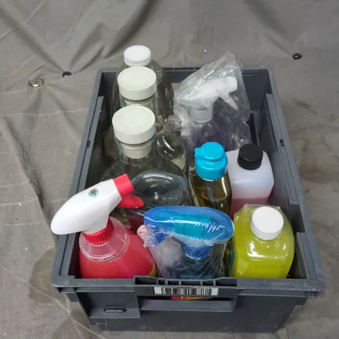 TOTE OF APPROXIMATELY 10 ASSORTED ITEMS TO INCLUDE: ECO VER NON BIO LAUNDRY DETERGENT 
