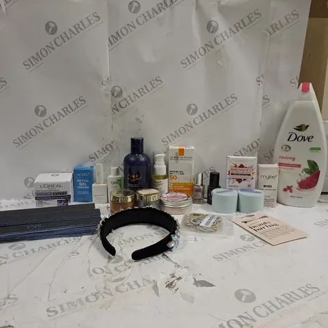 BOX OF 20 ASSORTED ITEMS TO INCLUDE DOVE, CERAVE, MYLEE ETC