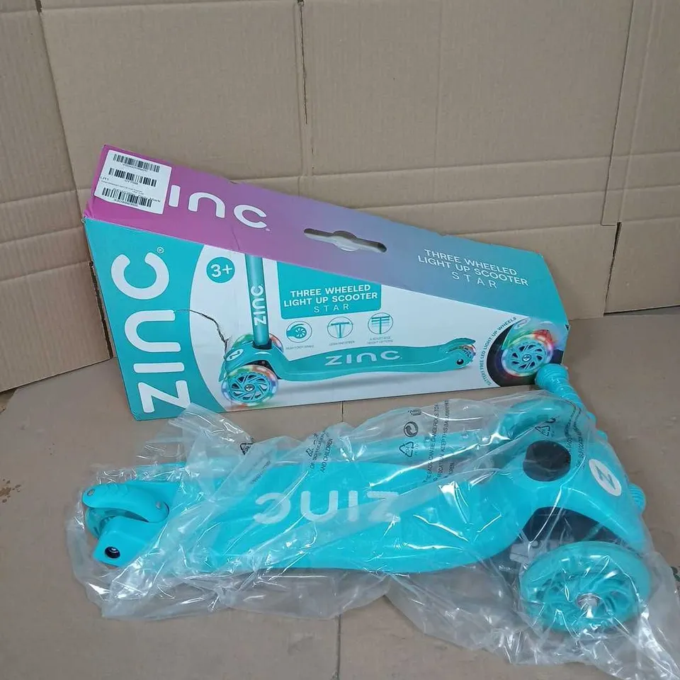 BOXED ZINC 3 WHEELED LIGHT UP STAR SCOOTER - BLUE RRP £39.99