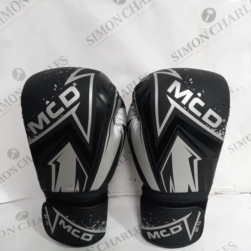 MCD BF-10 12OZ BOXING GLOVES - SIZE UNSPECIFIED