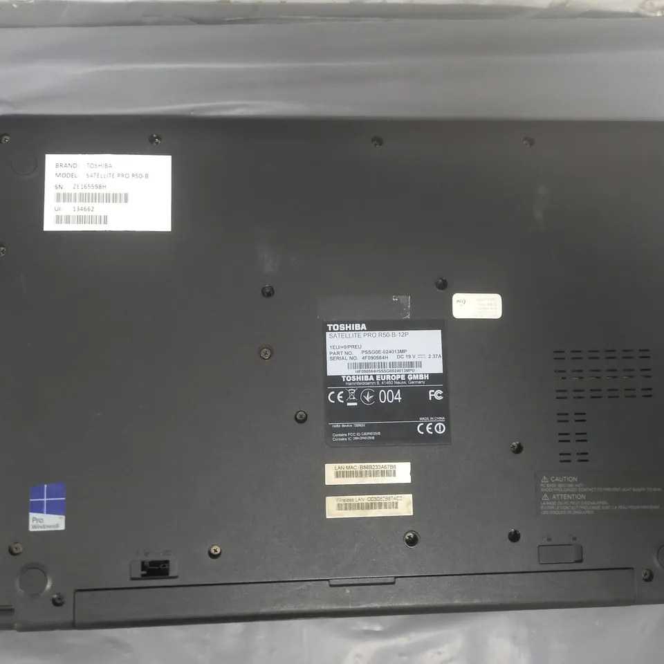 TOSHIBA SATELLITE PRO R50-B	15 INCH I3-4005U 1.70GHZ