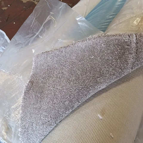 ROLL OF QUALITY EC FREEDOM XTRA SMOKE CARPET // APPROX SIZE: 5.00 X 4.00M